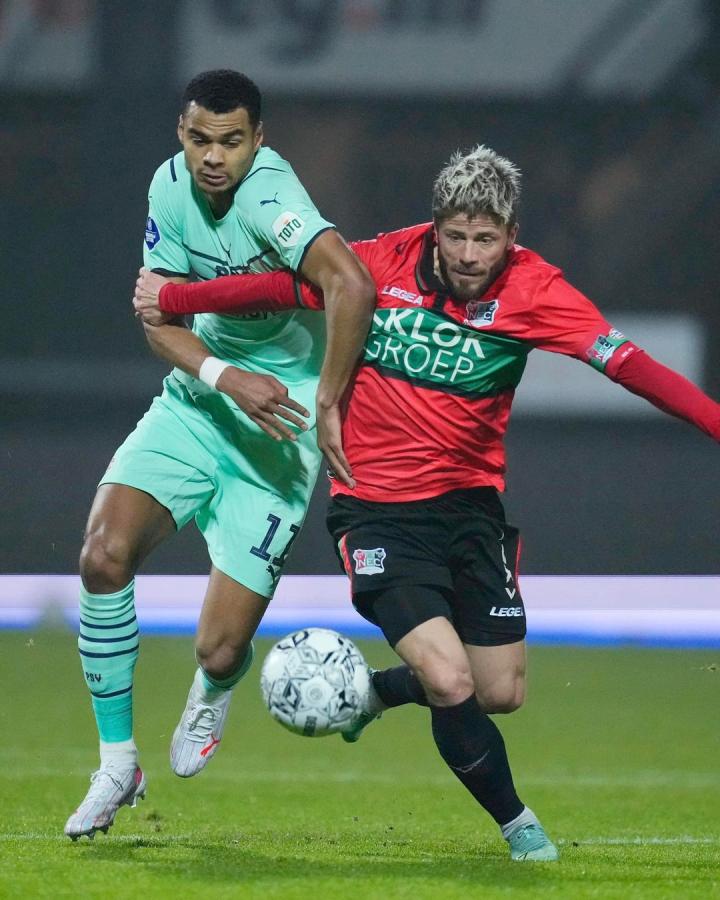 巴塞罗那足 巴塞罗那足