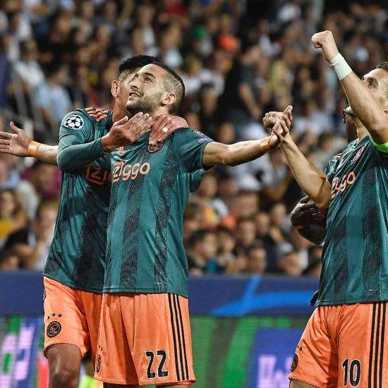 用智慧化解 用智慧化解