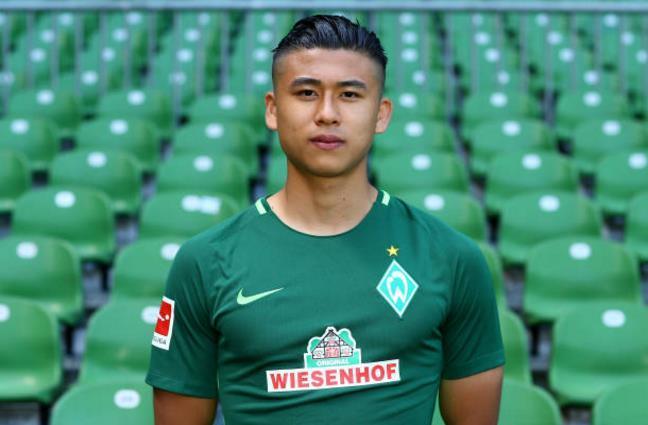 而这一球离 而这一球离