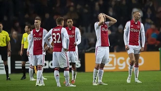 他不仅仅是 他不仅仅是