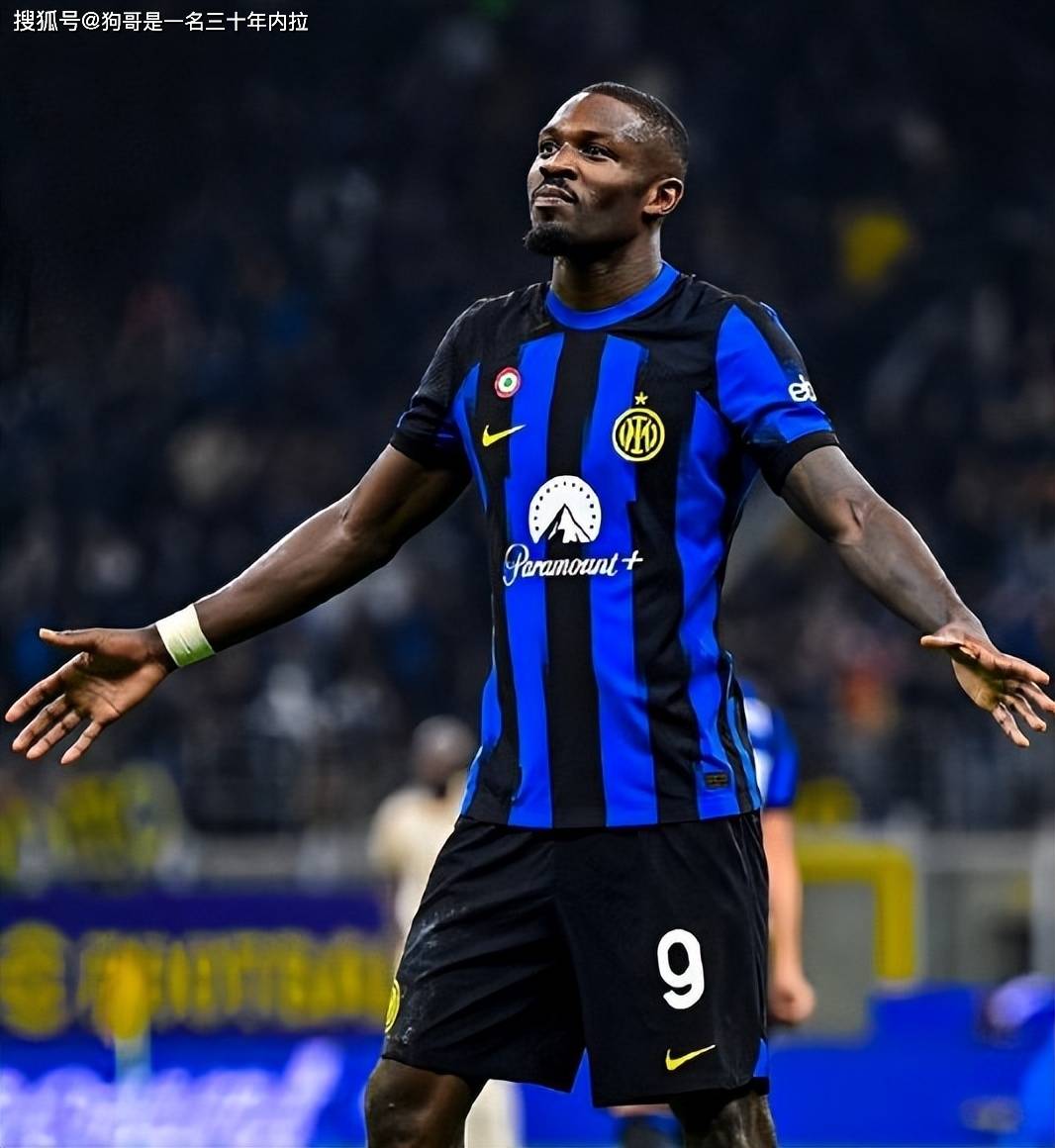 边后卫的内 边后卫的内